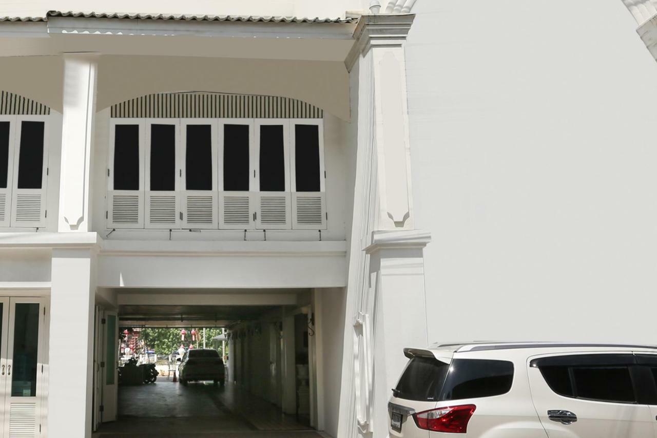 B2 Riverside Colonial Hotel Chiang Mai Luaran gambar